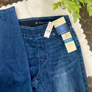 High Waisted Pull On Leggins / Jeans